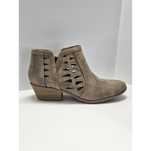 Camel low-rise stacked ankle bootie Women Size 10 Lasser Cut And Zip Up, Comfort - Picture 7 of 16
